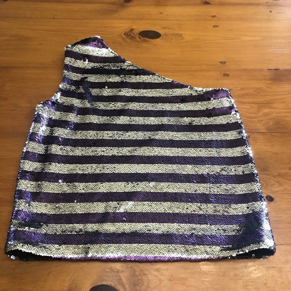 RTA Sleeveless Top - Picture 3 of 7
